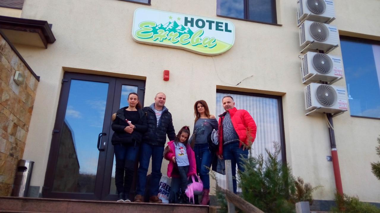 Hotel Enchevi Kirkovo  Rum bild
